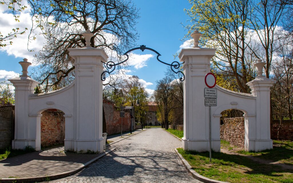 Żary