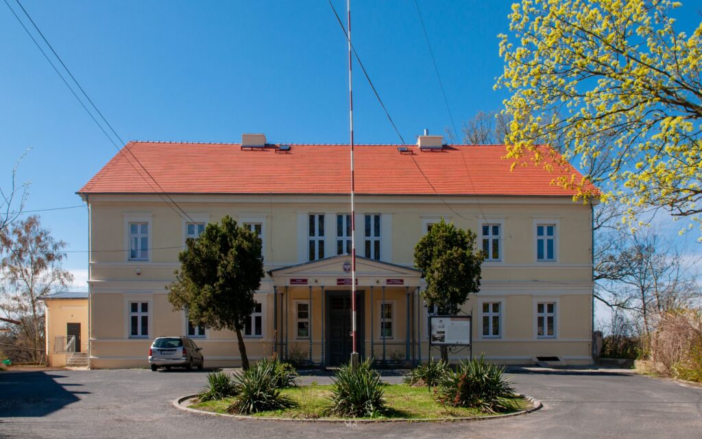 Siedlisko - Karolat